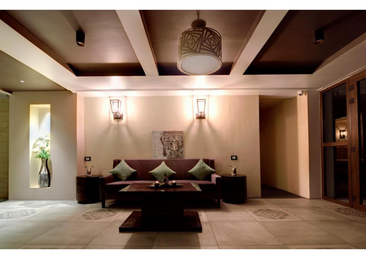 Udaan Woodberry Hotel & Spa Gangtok Exterior photo